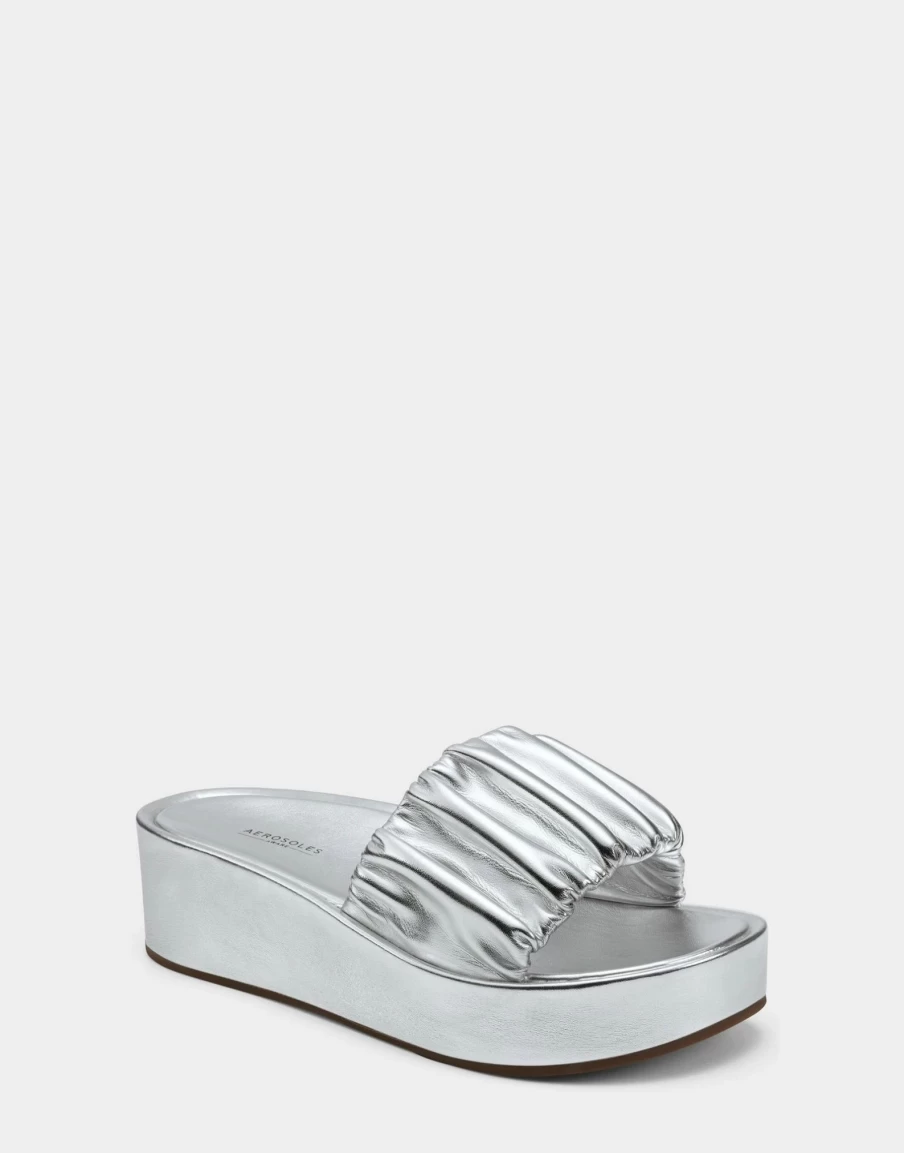 Aerosoles Aware Women'S Sandal In Silver Best